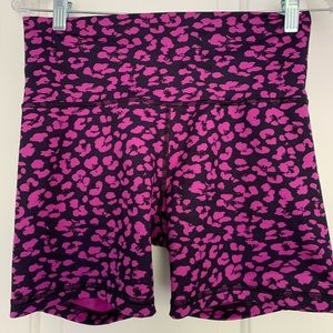 lululemon spandex shorts